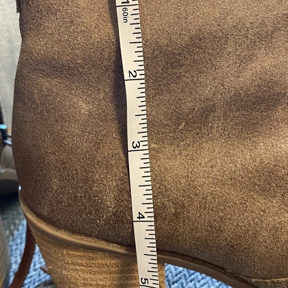 Dolce Vita Tan Heeled Booties - Picture 15 of 16